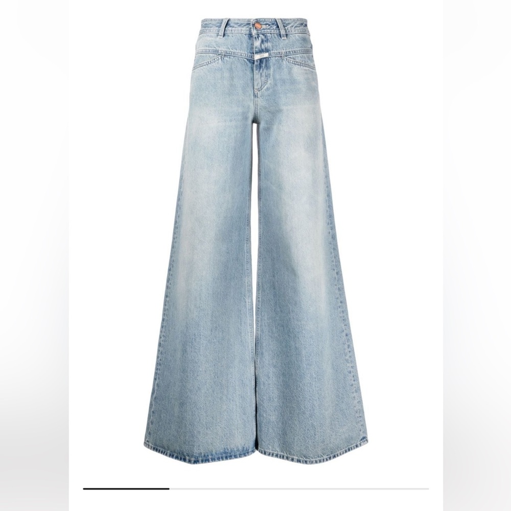 Closed Flare X Jeans